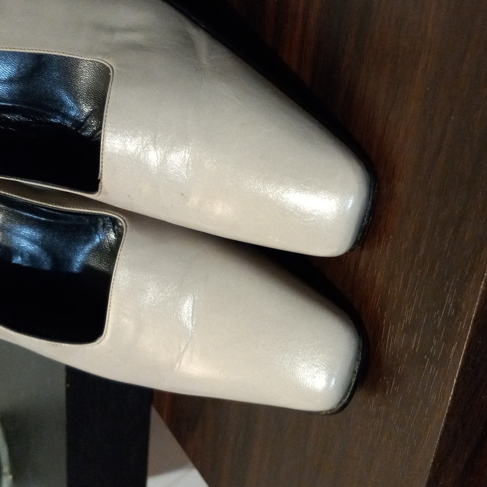 Vtg FENDI heels - Picture 5 of 12